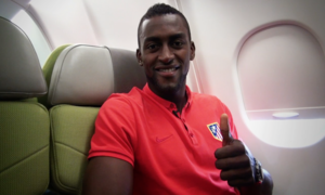 #ATMONAIR | Hablamos con Jackson Martínez en el vuelo a Astana